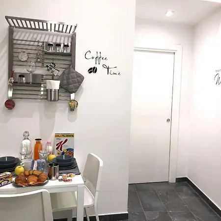 Holiday home Cristina's House Naples
